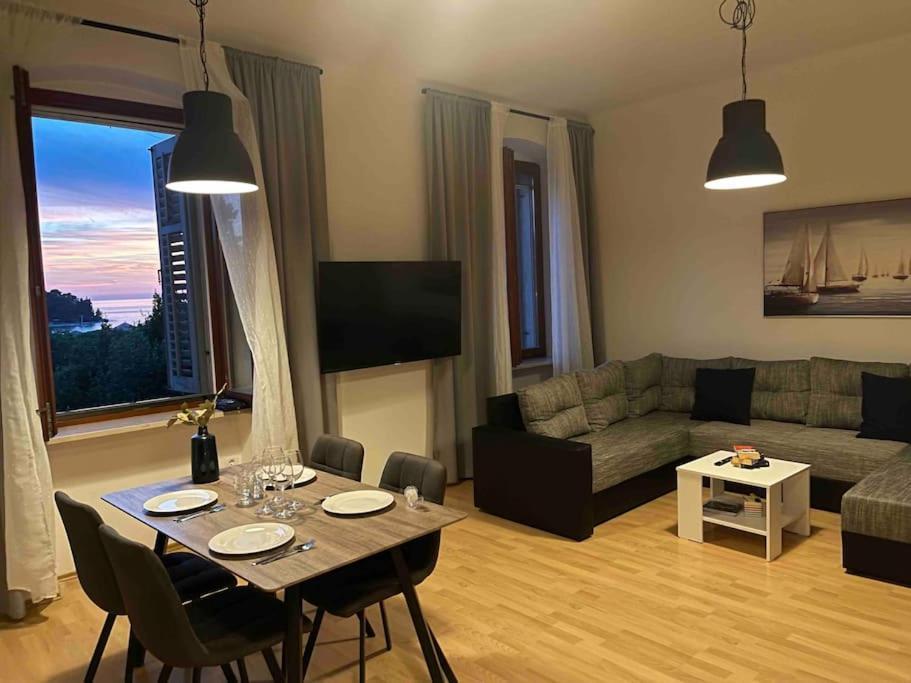 Elena Apartment Rovinj Exterior photo